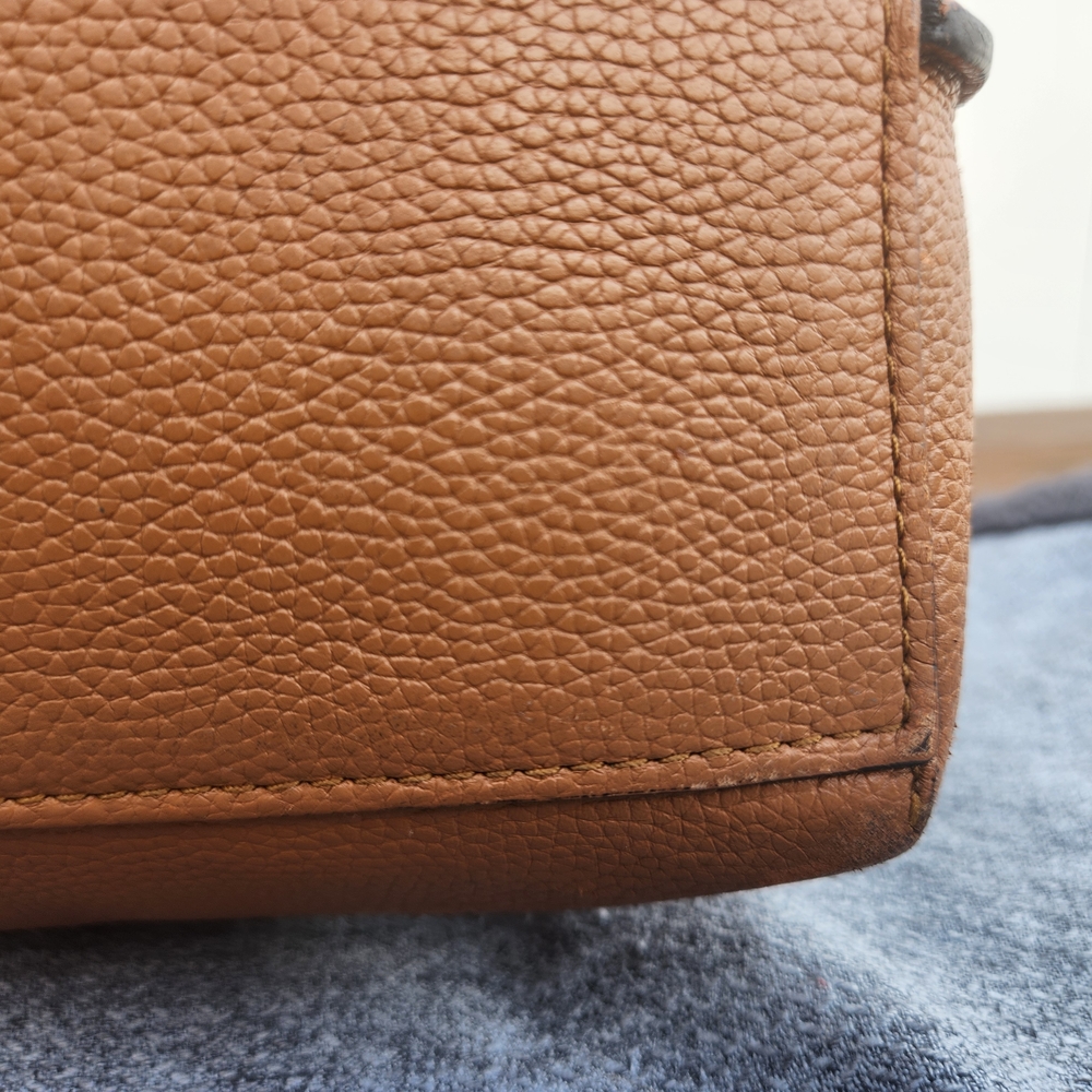 Rebecca Minkoff Tan Leather Tote with Gold Accent - Picture 13 of 16